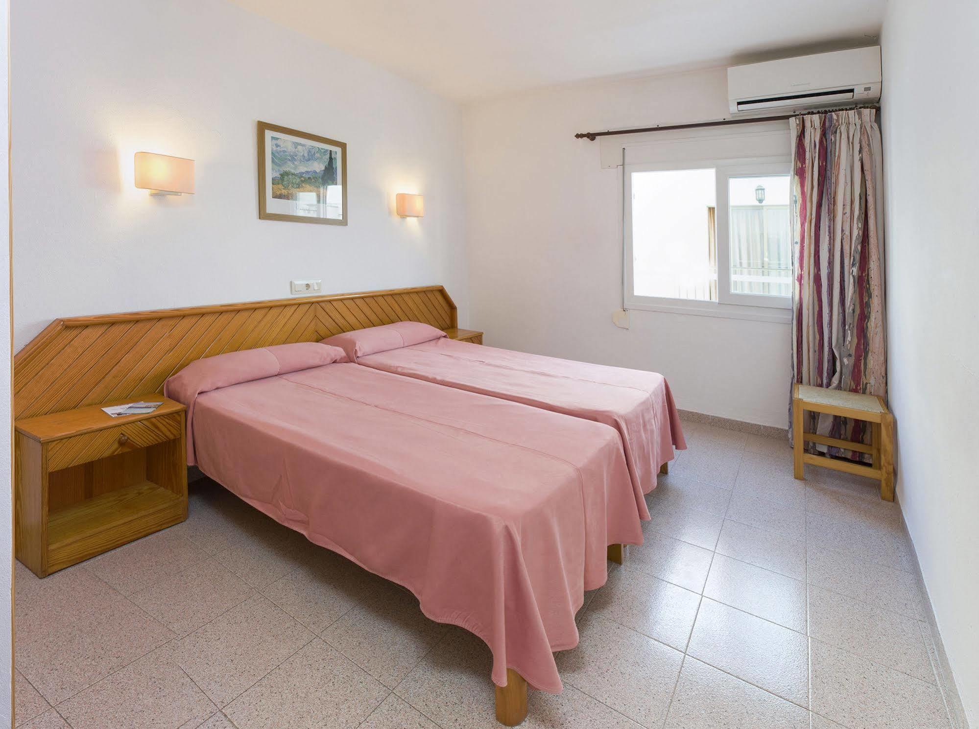 Hostal Roca San Antonio  Luaran gambar